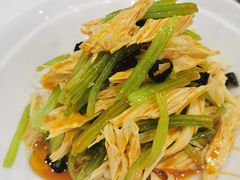 香芹腐竹-小贝壳酒楼(经九路店)