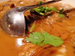 小鸡蘑菇炖粉条-四姐妹东北饺子(沙尾路店)