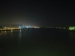 -南京眼步行桥