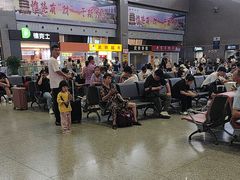 -绝味鸭脖(武昌火车站二店)