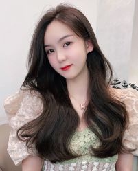 -丝语萱形象