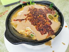 -曹师傅砂锅麻辣烫(黑水路店)