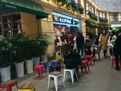 -钦瓦台时尚自助餐厅(银泰城店)