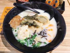 -渔米丰·广府鱼汤米线(光明广场店)