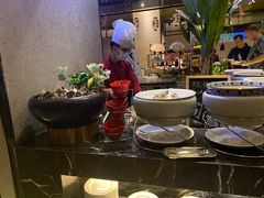 -广州万富希尔顿酒店·感趣自助餐厅·金秋蟹宴生蚝海鲜刺身烧烤