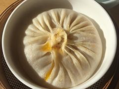 招牌超大号纯蟹粉汤包-一品小笼(金融街店)