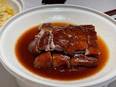 首创灌汤烧鹅-炳胜公馆(珠江新城店)