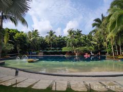 -三亚湾海居铂尔曼度假酒店