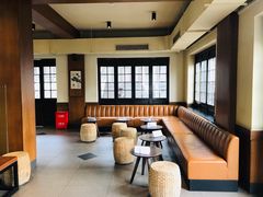 -星巴克臻选(成都宽窄巷子店)