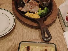 -摩欧客意式餐厅(高新活力汇店)