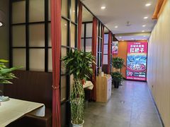 -鑫巴蜀小镇 · 水煮鱼专研店(玉桥店)