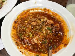 -成都你六姐·牛肉冒菜(城市集市合生汇店)