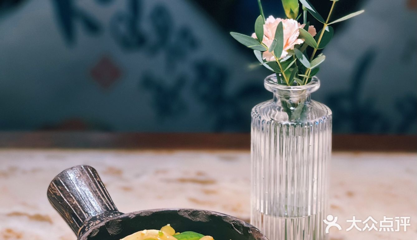 ‼️连锁湘菜品牌👉来佬麻雀吃夏天专属小龙虾🦞