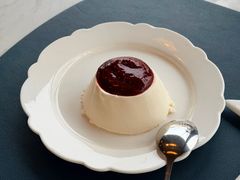 牛奶布丁-Fiume福弥意大利餐厅
