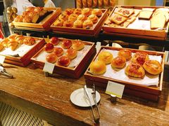 -湖景知味西餐厅•自助餐• 轻食(南京金茂威斯汀大酒店)