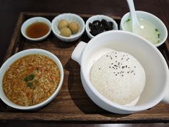 -蟹上黄·蟹黄面·江南糖水(人民广场店)