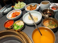 -韩白山·朝鲜族烤牛肉·酱蟹(长宁龙之梦店)