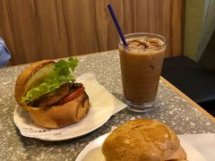 -点点心点心专门店(湾仔店)