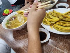 -草桥清真牛肉锅贴扁食店