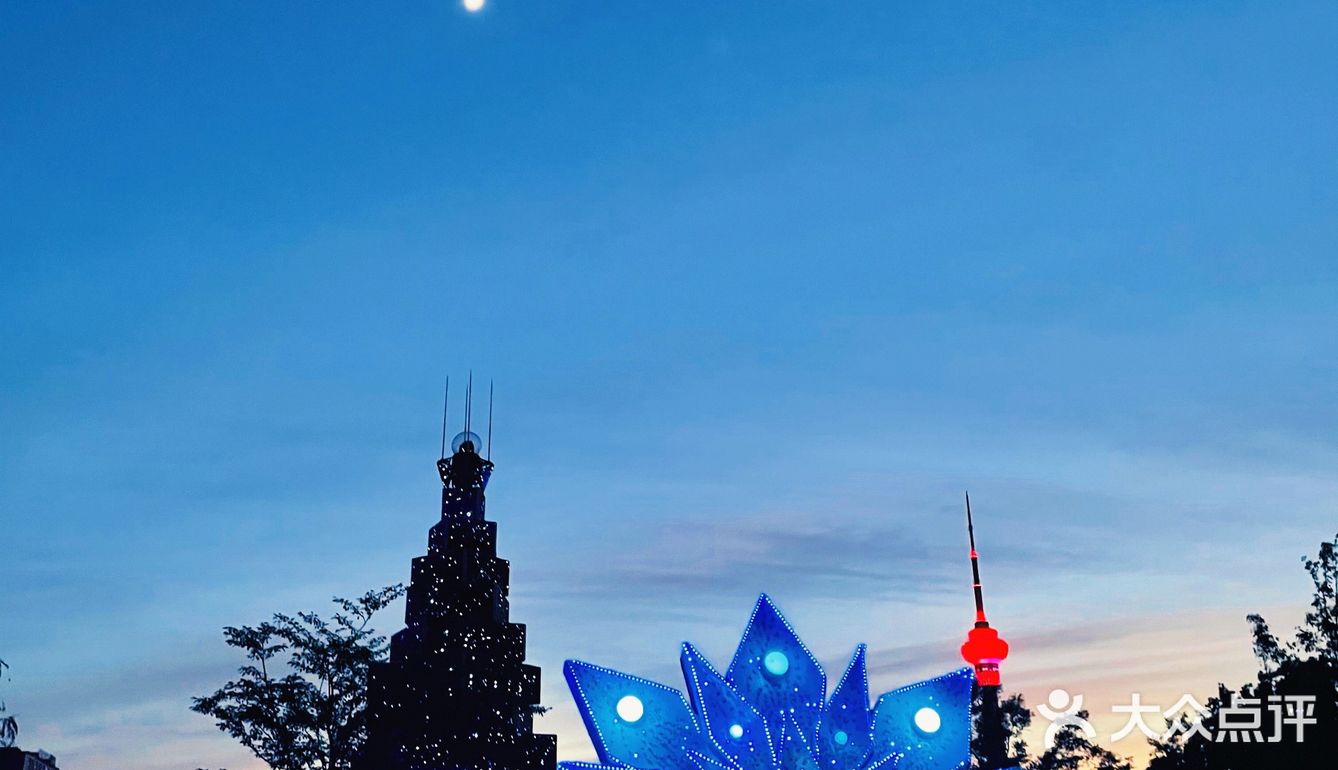 夜游北京必打卡——北京国际光影艺术季