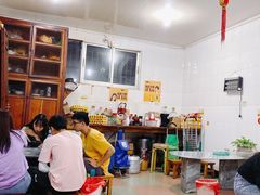 大堂-再回首鸡肉米线(人民路一店)