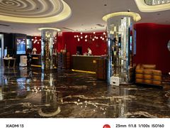 -爱舍海岸酒店(香港中路五四广场店)