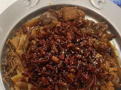 -徐记小怪兽肉蟹煲(中央大街店)
