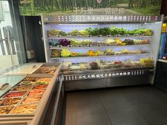 -万记麻辣烫国展总店