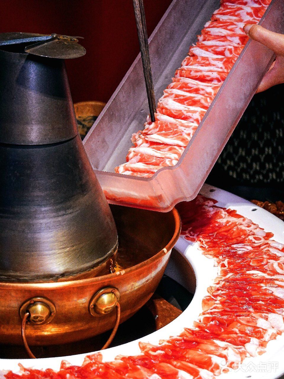 无限N刷‼️不去北京也能吃到正宗的铜锅涮～