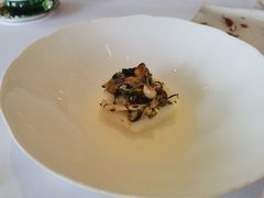 冰岛比目鱼配蟹味菇-Jean Georges