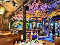 -城墙拐拐火锅(三峡广场黑金冠店)