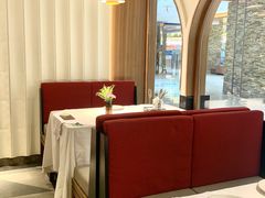 -阿妮叶李(光谷世界城店)