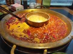 -王婆乔鲜鱼自助火锅(蜀汉路店)