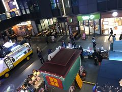 -江燕路万科里
