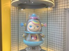 -泡泡玛特POPMART(上海环球港店)