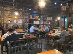 -琥珀老六龙虾(四里河店)
