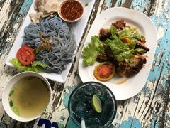 -蝶豆花蓝面条