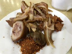 猪尾巴-桥香园云南过桥米线(金马碧鸡店)