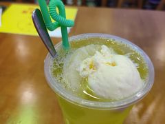 澳门第一菠萝冰-澳门陈光记烧味饭店(郎家园店)