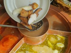 -滇釜火锅·能喝汤的火锅(车公庄店)