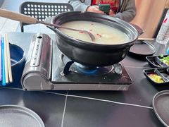 -牛牛和牛海鲜粥底火锅(长虹国际城店)