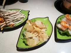 -一叶一世界·素食餐厅(锦华万达店)