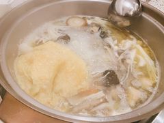 -椰子营·椰子鸡火锅(万象里店)