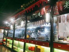 -卢大鲜鱼头捞饭(美利广场店)