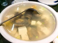 -鑫悦楼煎蟹·16年海鲜大排档
