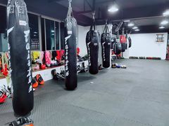 -FIGHTMAN格斗俱乐部(长宁临空店)