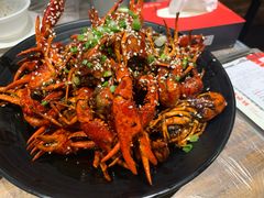 -巴厘龙虾·榜首油焖大虾(音乐学院·沿江酒馆店)