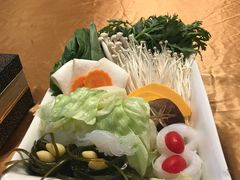 -小天鹅火锅·一线江景洪鼎旗舰店(洪崖洞店)