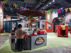 -幻贝家儿童乐园(武汉永旺梦乐城店)