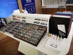 -EYEcare眼镜店(南京东路店)
